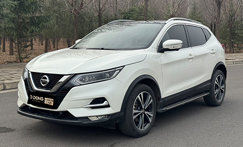 nissan qashqai 2022 cvt 2.0L